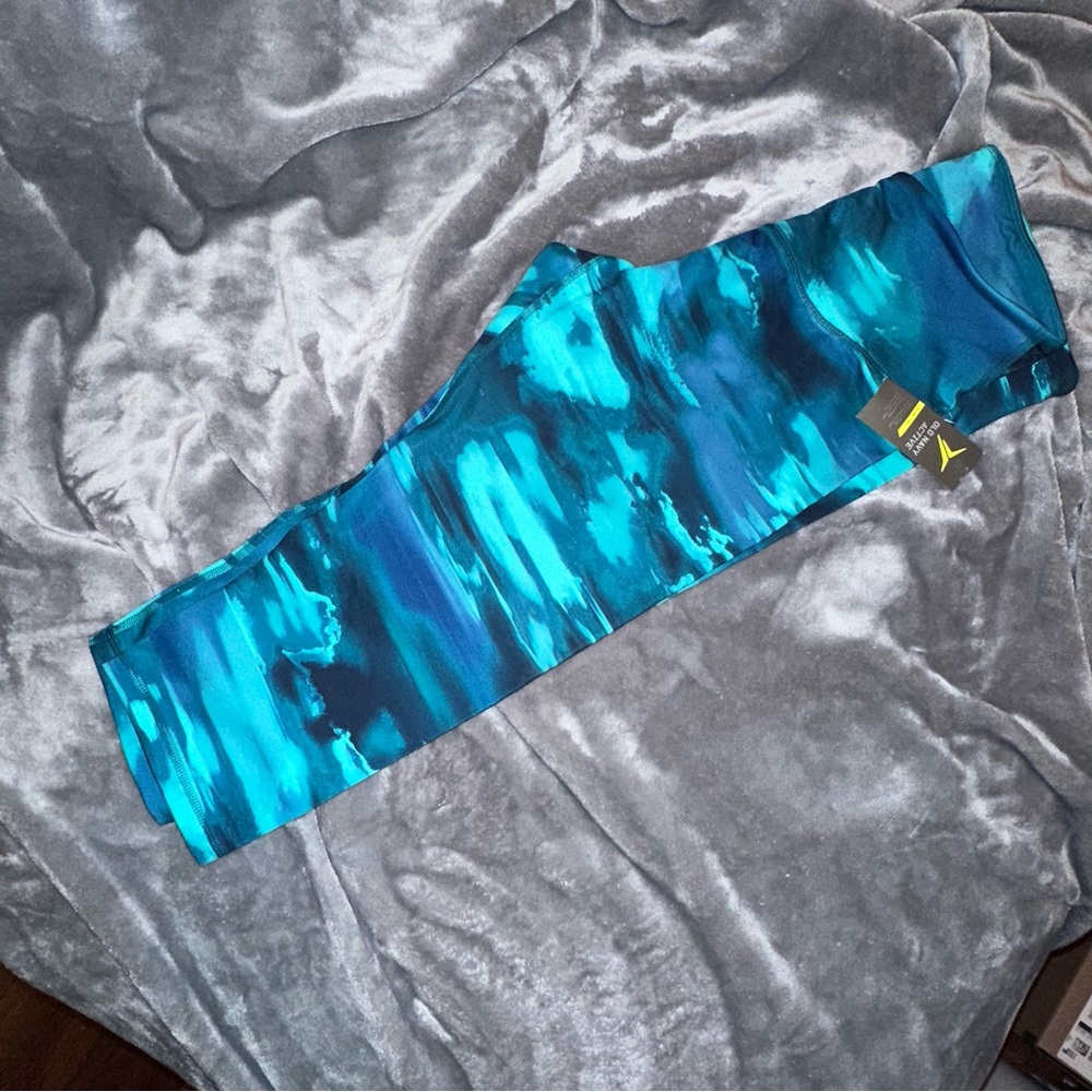 Women’s Activewear Leggings || NWT